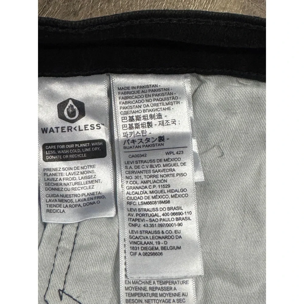 Levis 559 Relaxed Straight Jeans Mens 42x32 Black WaterLess Denim Pants